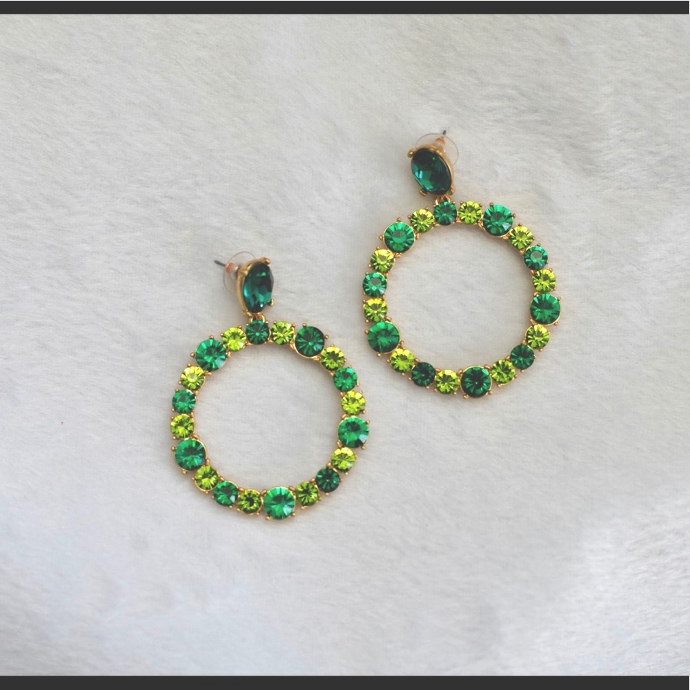 Oscar de la Renta hoop earrings